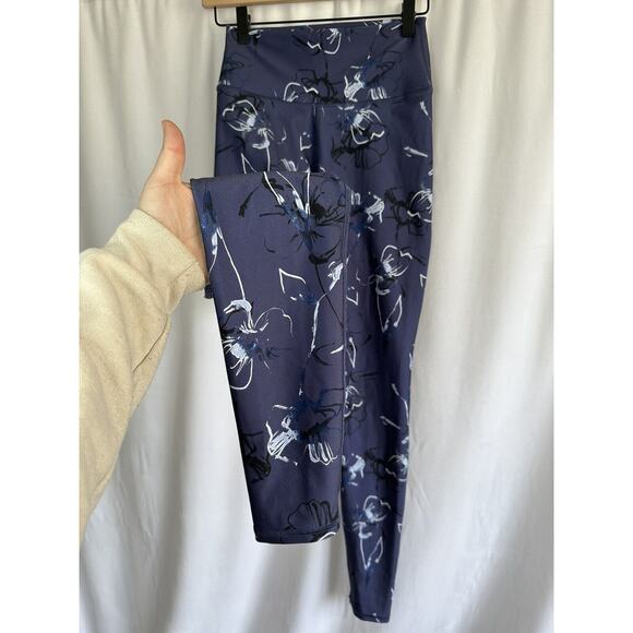 Fabletics Define Powerhold High Waisted Leggings Versilia Print Floral Size XS - Picture 2 of 9